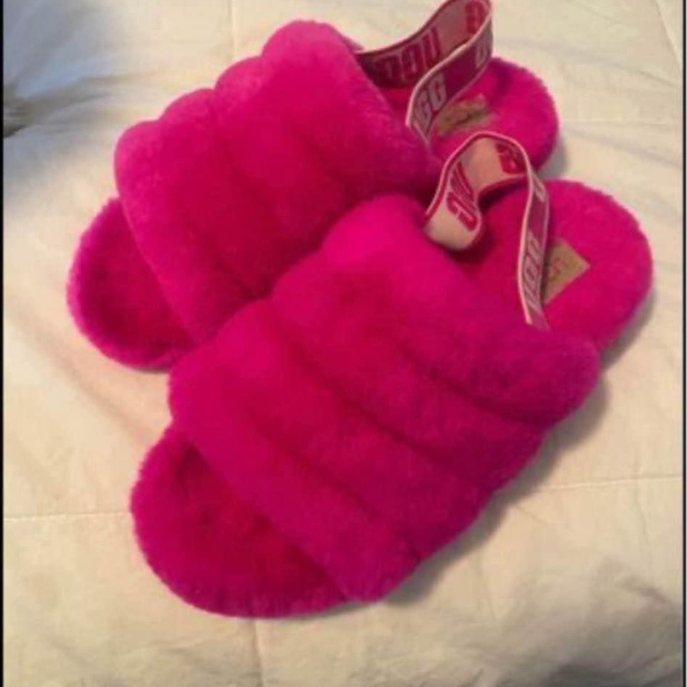 Pink ugh slippers